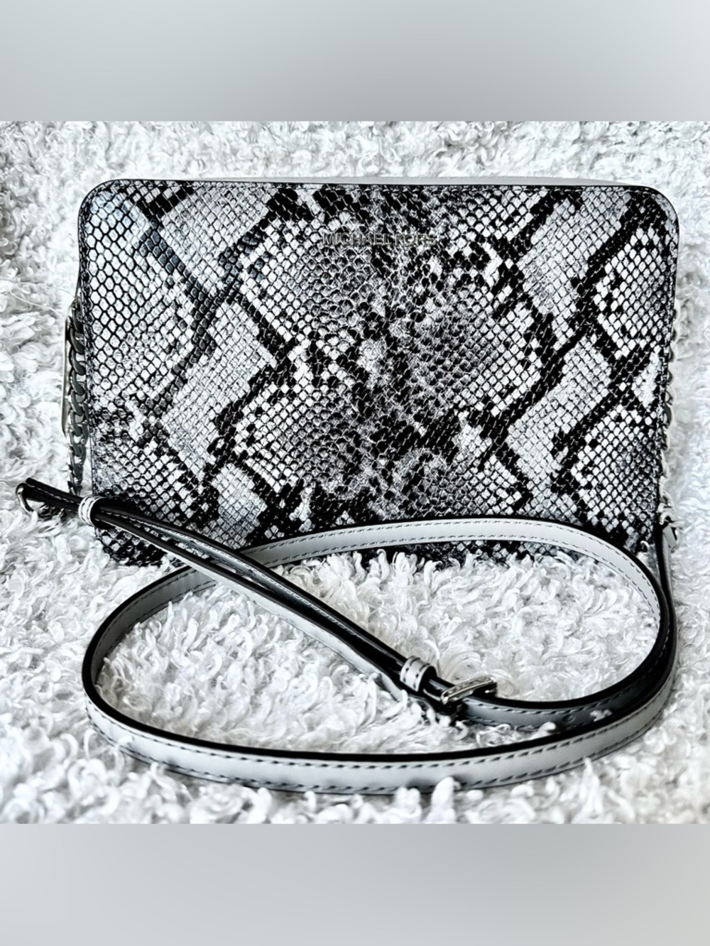 NWT Michael Kors Jet Set East West Large Snakeskin Crossbody